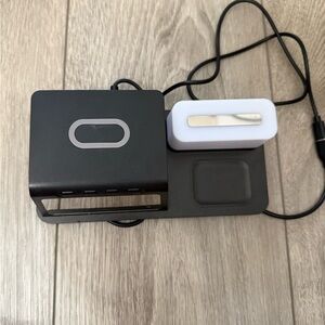 Wireless Charging Station Clock - Black